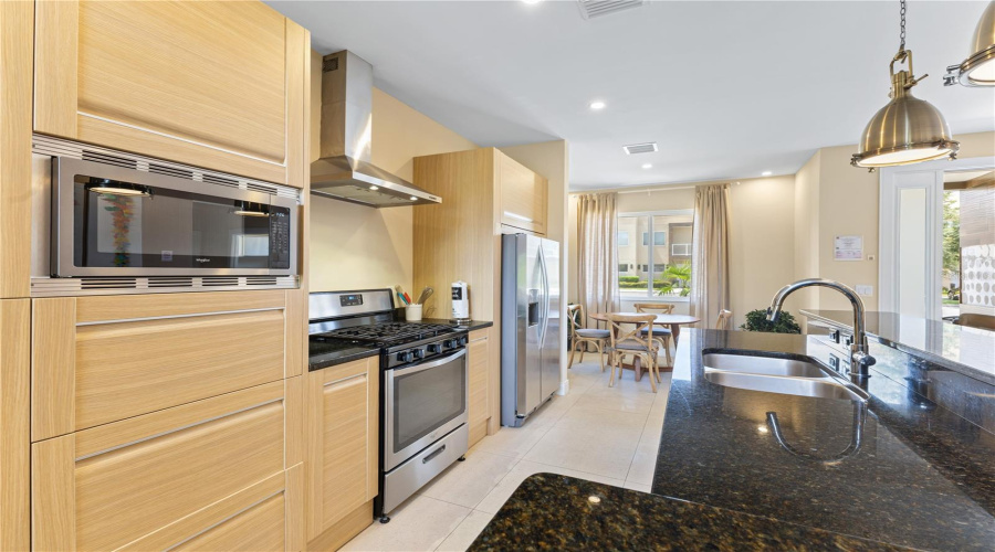 KISSIMMEE, Florida 34747, 4 Bedrooms Bedrooms, ,4 BathroomsBathrooms,Residential,For Sale,BRASILIA,0,MFRO6313607