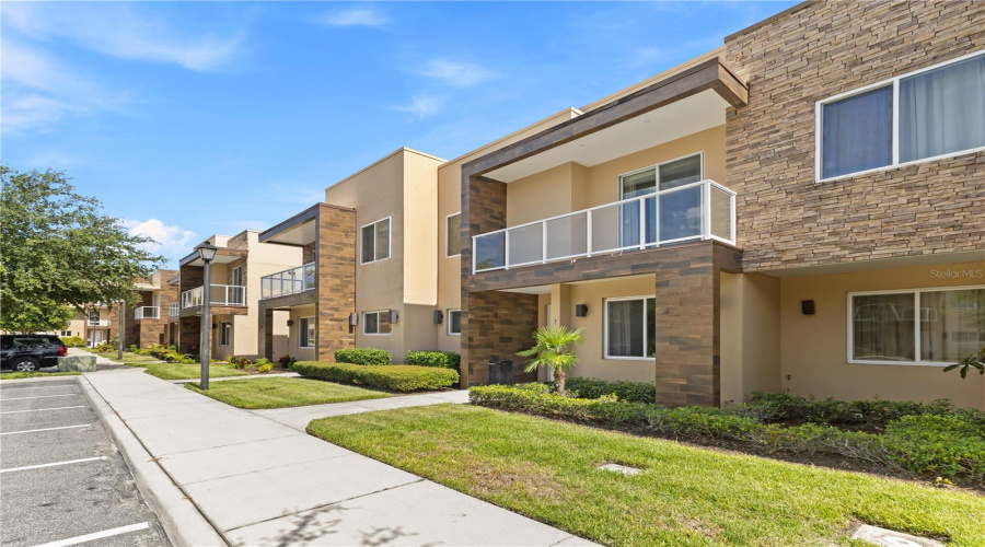 KISSIMMEE, Florida 34747, 4 Bedrooms Bedrooms, ,4 BathroomsBathrooms,Residential,For Sale,BRASILIA,0,MFRO6313607