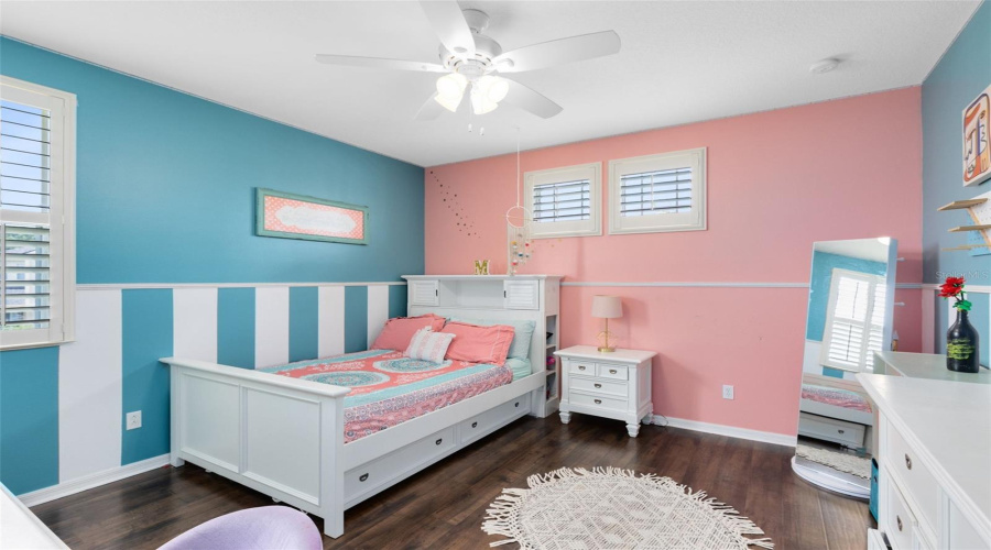 ORLANDO, Florida 32836, 4 Bedrooms Bedrooms, ,3 BathroomsBathrooms,Residential,For Sale,SHELTERING PINE,0,MFRO6320074