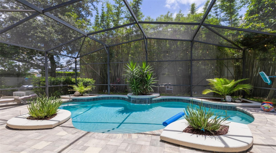 ORLANDO, Florida 32836, 4 Bedrooms Bedrooms, ,3 BathroomsBathrooms,Residential,For Sale,SHELTERING PINE,0,MFRO6320074