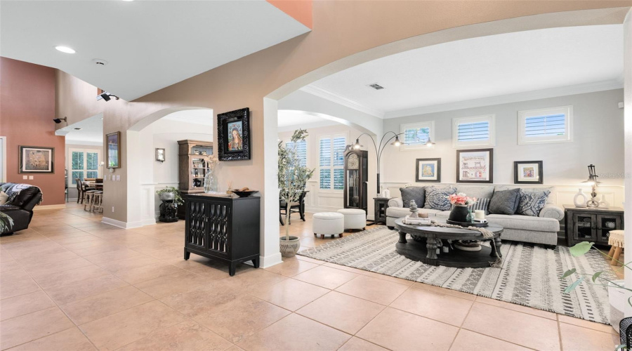 ORLANDO, Florida 32836, 4 Bedrooms Bedrooms, ,3 BathroomsBathrooms,Residential,For Sale,SHELTERING PINE,0,MFRO6320074