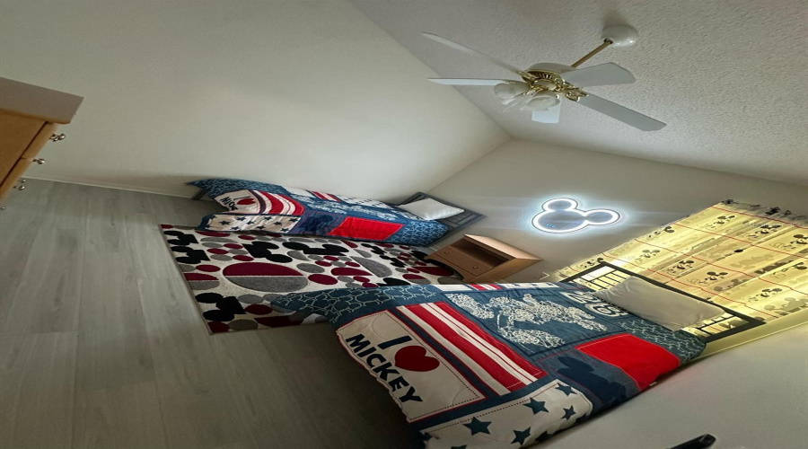 KISSIMMEE, Florida 34747, 5 Bedrooms Bedrooms, ,4 BathroomsBathrooms,Residential,For Sale,LA JOLLA,0,MFRO6320273