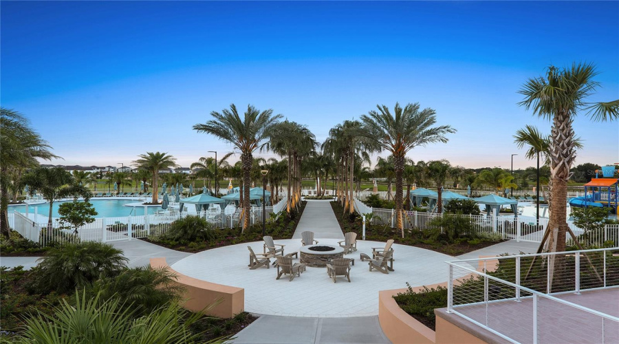 KISSIMMEE, Florida 34747, 7 Bedrooms Bedrooms, ,6 BathroomsBathrooms,Residential,For Sale,FLEMING MIST,0,MFRO6320253
