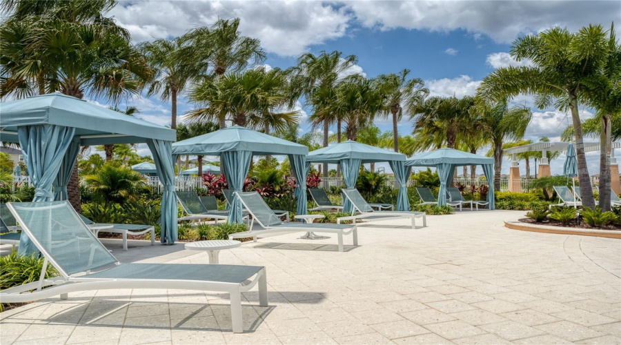 KISSIMMEE, Florida 34747, 7 Bedrooms Bedrooms, ,6 BathroomsBathrooms,Residential,For Sale,FLEMING MIST,0,MFRO6320253