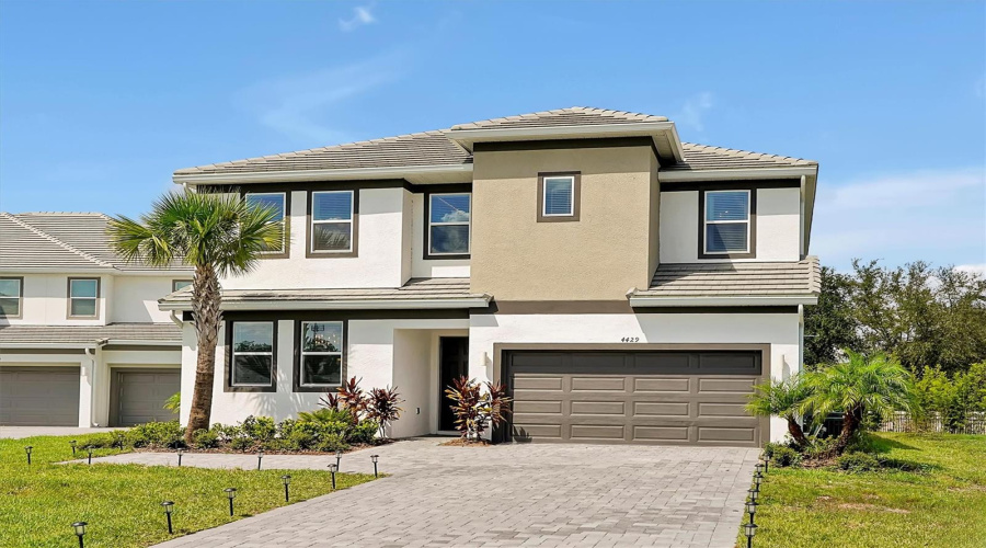 KISSIMMEE, Florida 34746, 12 Bedrooms Bedrooms, ,11 BathroomsBathrooms,Residential,For Sale,GANESHA,0,MFRO6320423