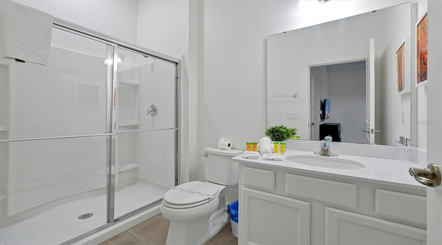 KISSIMMEE, Florida 34746, 12 Bedrooms Bedrooms, ,11 BathroomsBathrooms,Residential,For Sale,GANESHA,0,MFRO6320423