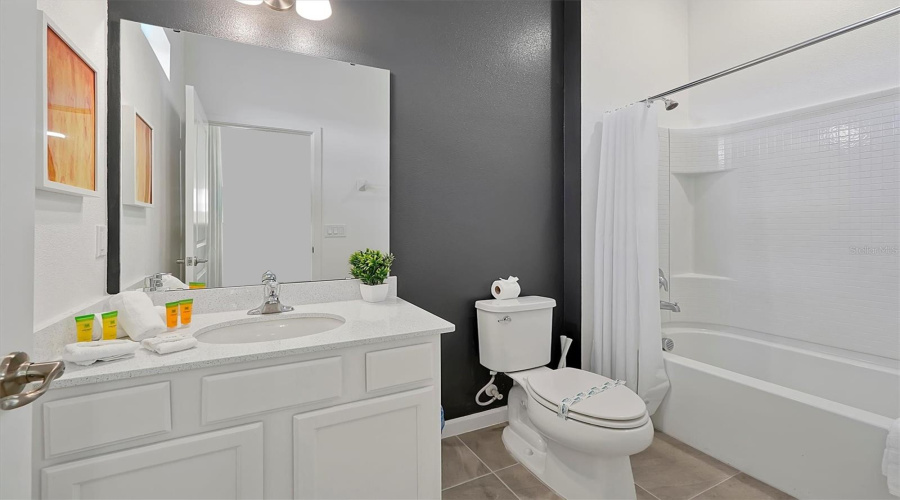 KISSIMMEE, Florida 34746, 12 Bedrooms Bedrooms, ,11 BathroomsBathrooms,Residential,For Sale,GANESHA,0,MFRO6320423