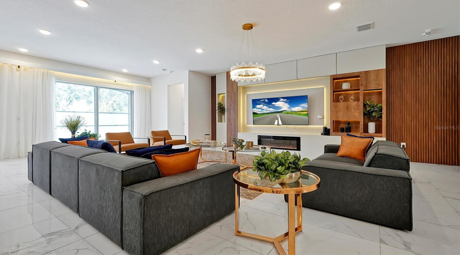 KISSIMMEE, Florida 34746, 12 Bedrooms Bedrooms, ,11 BathroomsBathrooms,Residential,For Sale,GANESHA,0,MFRO6320423