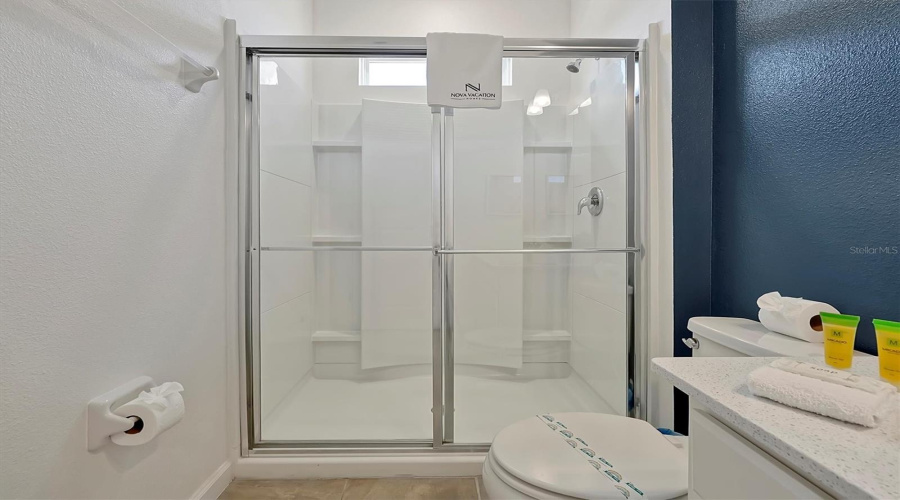 KISSIMMEE, Florida 34746, 12 Bedrooms Bedrooms, ,11 BathroomsBathrooms,Residential,For Sale,GANESHA,0,MFRO6320423
