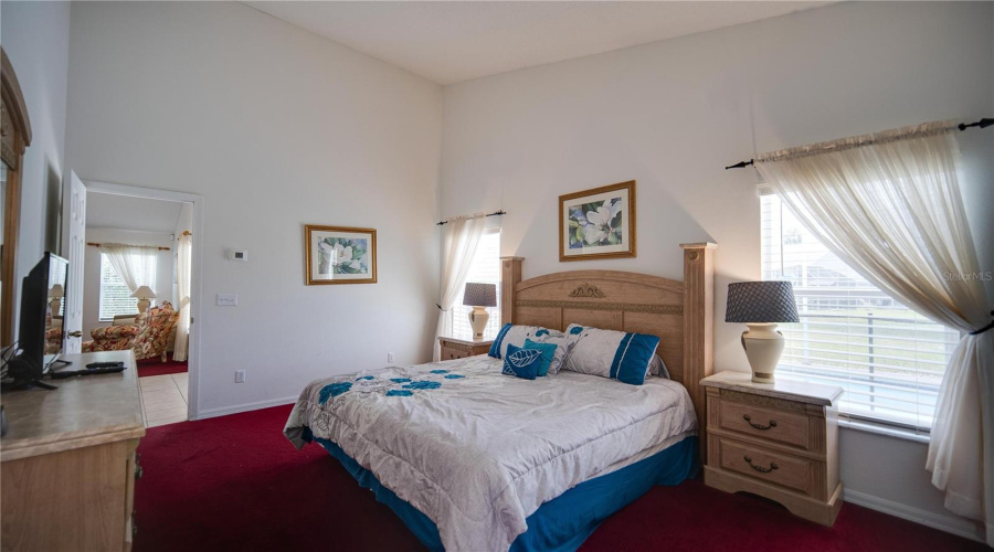 DAVENPORT, Florida 33897, 5 Bedrooms Bedrooms, ,4 BathroomsBathrooms,Residential,For Sale,BLOOMINGDALE,0,MFRS5129437