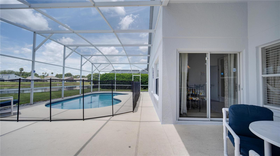 DAVENPORT, Florida 33897, 5 Bedrooms Bedrooms, ,4 BathroomsBathrooms,Residential,For Sale,BLOOMINGDALE,0,MFRS5129437