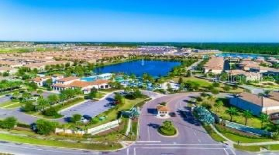 KISSIMMEE, Florida 34747, 5 Bedrooms Bedrooms, ,4 BathroomsBathrooms,Residential,For Sale,MUMBAI WAY,0,MFRO6320224