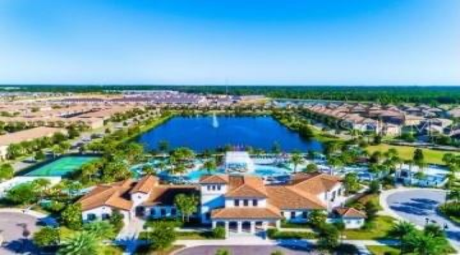 KISSIMMEE, Florida 34747, 5 Bedrooms Bedrooms, ,4 BathroomsBathrooms,Residential,For Sale,MUMBAI WAY,0,MFRO6320224