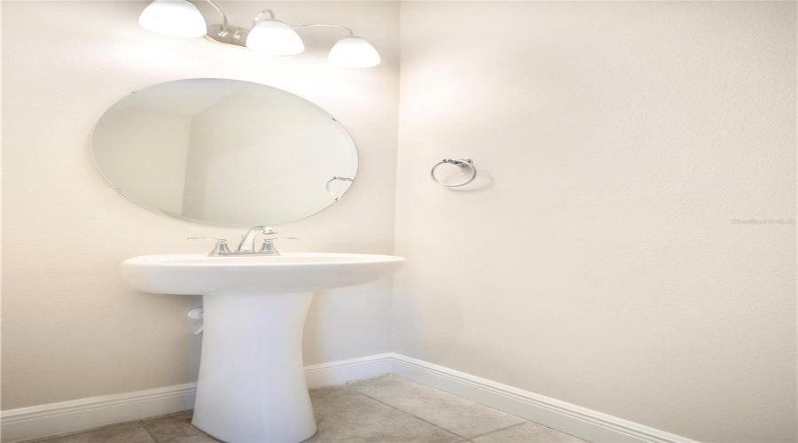 DAVENPORT, Florida 33837, 5 Bedrooms Bedrooms, ,3 BathroomsBathrooms,Residential,For Sale,SUGARWOOD,0,MFRO6319969