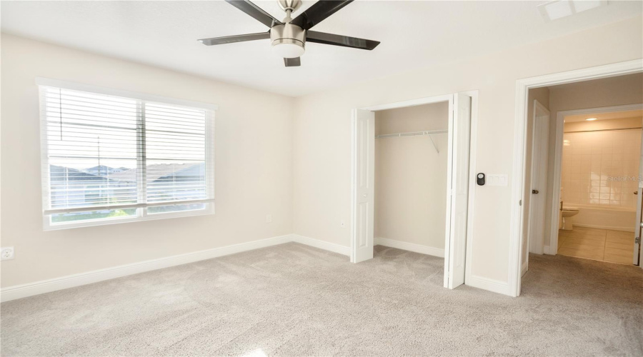 DAVENPORT, Florida 33837, 5 Bedrooms Bedrooms, ,3 BathroomsBathrooms,Residential,For Sale,SUGARWOOD,0,MFRO6319969