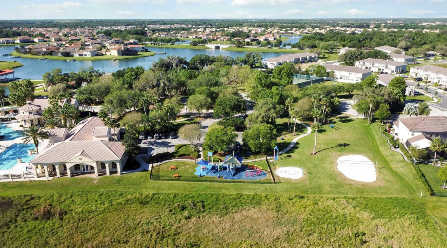 KISSIMMEE, Florida 34746, 4 Bedrooms Bedrooms, ,2 BathroomsBathrooms,Residential,For Sale,CARRICK BEND,0,MFRO6319152