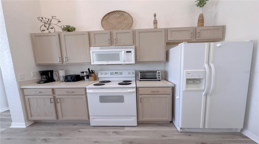 DAVENPORT, Florida 33897, 5 Bedrooms Bedrooms, ,3 BathroomsBathrooms,Residential,For Sale,BIRKDALE,0,MFRO6320579