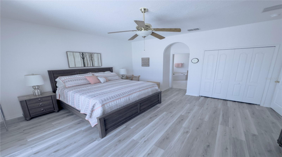 DAVENPORT, Florida 33897, 5 Bedrooms Bedrooms, ,3 BathroomsBathrooms,Residential,For Sale,BIRKDALE,0,MFRO6320579