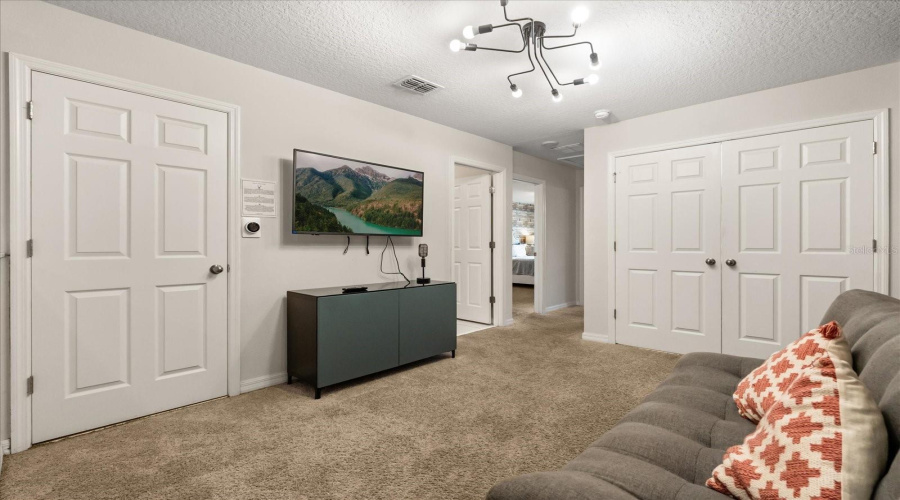 KISSIMMEE, Florida 34747, 5 Bedrooms Bedrooms, ,4 BathroomsBathrooms,Residential,For Sale,CAREY PALM CIR,0,MFRO6320571