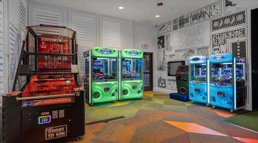 KISSIMMEE, Florida 34747, 5 Bedrooms Bedrooms, ,4 BathroomsBathrooms,Residential,For Sale,CAREY PALM CIR,0,MFRO6320571