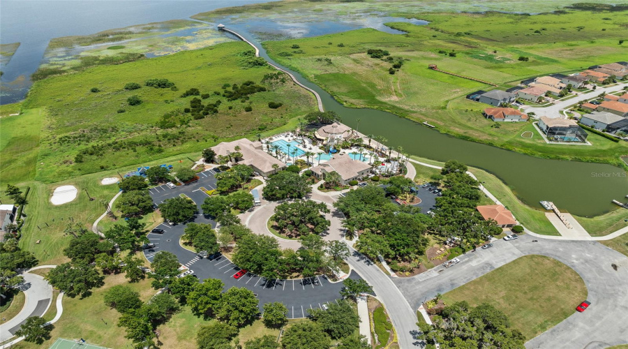 KISSIMMEE, Florida 34746, 4 Bedrooms Bedrooms, ,3 BathroomsBathrooms,Residential,For Sale,SHORESIDE,0,MFRS5129470