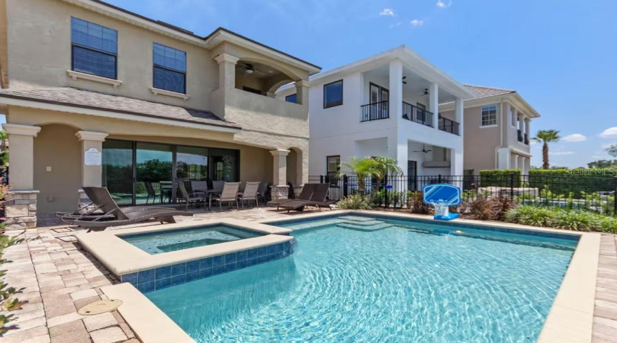 REUNION, Florida 34747, 5 Bedrooms Bedrooms, ,5 BathroomsBathrooms,Residential,For Sale,CASTLE PINES,0,MFRO6319916