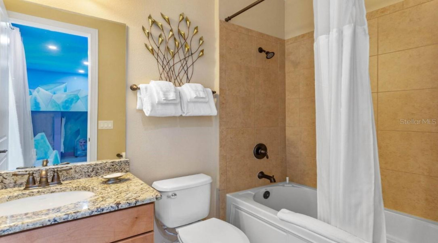 REUNION, Florida 34747, 5 Bedrooms Bedrooms, ,5 BathroomsBathrooms,Residential,For Sale,CASTLE PINES,0,MFRO6319916