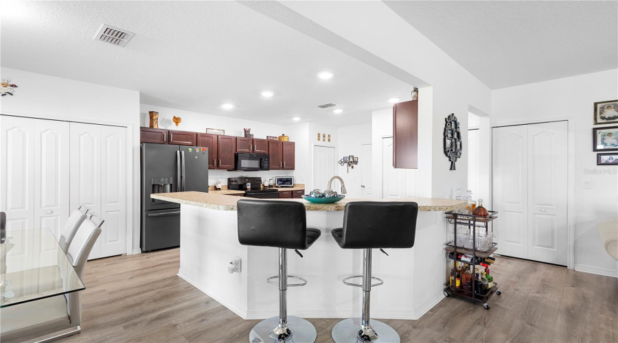 KISSIMMEE, Florida 34746, 4 Bedrooms Bedrooms, ,2 BathroomsBathrooms,Residential,For Sale,CANYON BREEZE,0,MFRO6320718