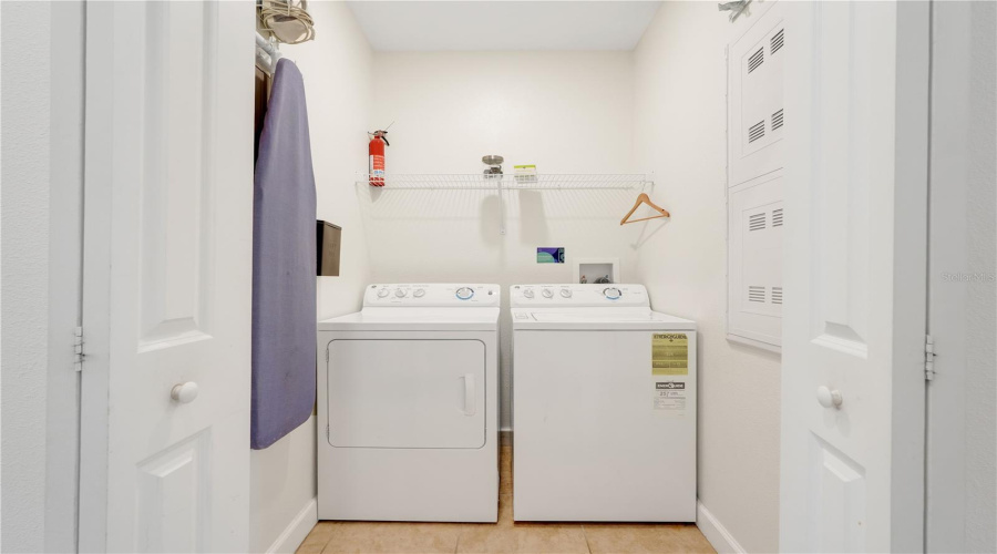 in-unit washer and dryer