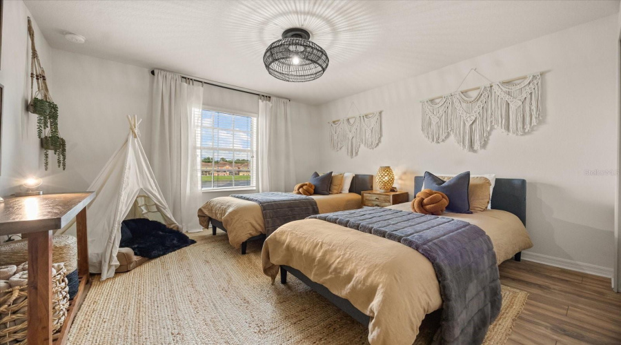 KISSIMMEE, Florida 34747, 4 Bedrooms Bedrooms, ,3 BathroomsBathrooms,Residential,For Sale,BEACH PALM,0,MFRO6320709