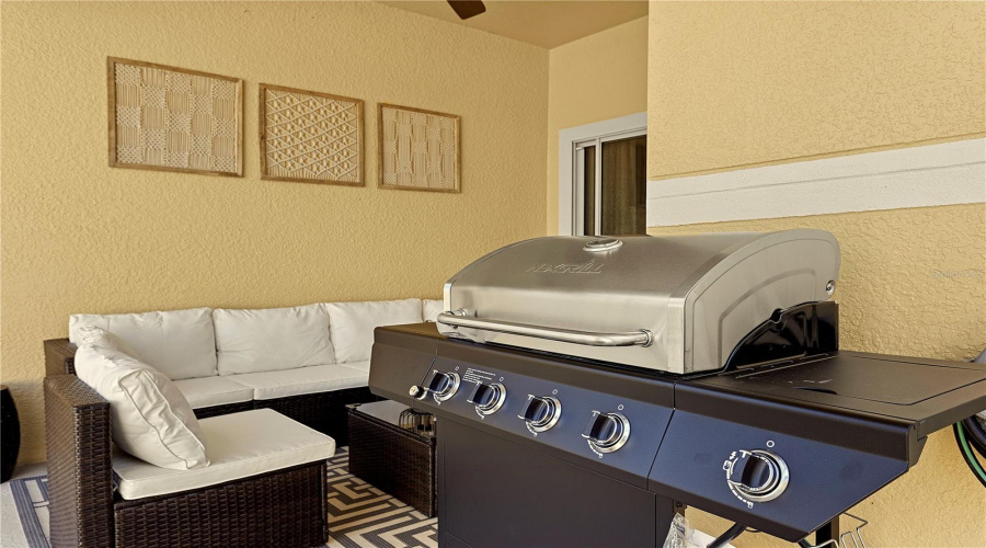 KISSIMMEE, Florida 34747, 4 Bedrooms Bedrooms, ,3 BathroomsBathrooms,Residential,For Sale,BEACH PALM,0,MFRO6320709