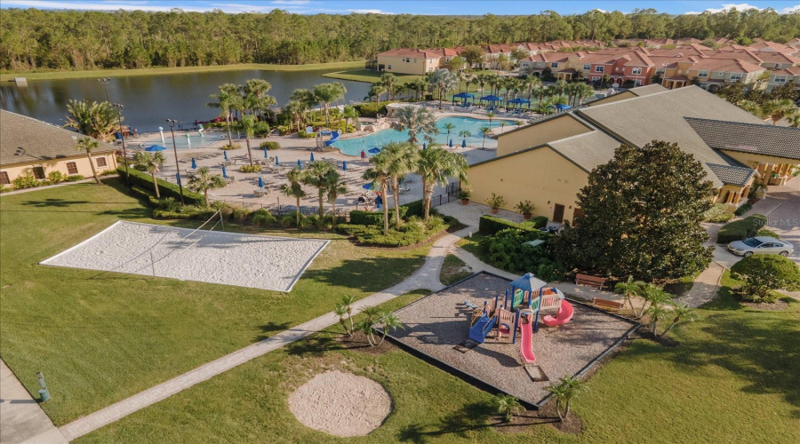 KISSIMMEE, Florida 34747, 4 Bedrooms Bedrooms, ,3 BathroomsBathrooms,Residential,For Sale,BEACH PALM,0,MFRO6320709