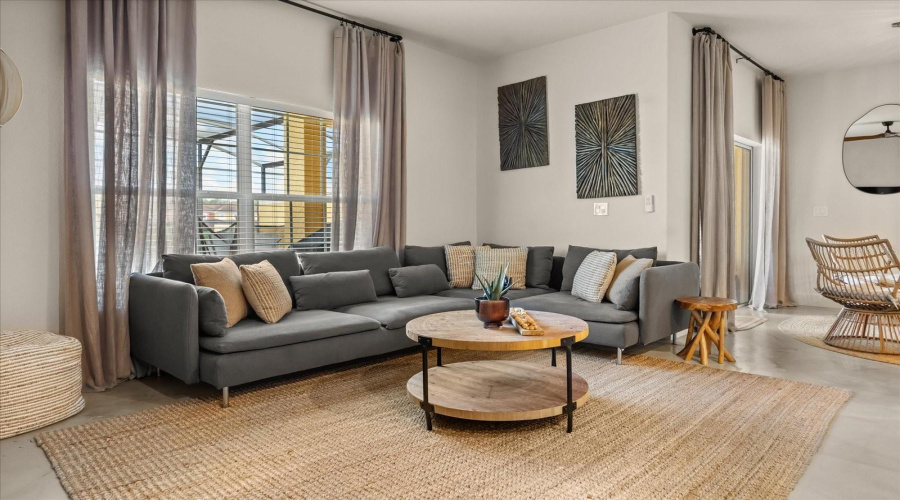 KISSIMMEE, Florida 34747, 4 Bedrooms Bedrooms, ,3 BathroomsBathrooms,Residential,For Sale,BEACH PALM,0,MFRO6320709