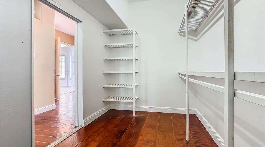 DAVENPORT, Florida 33837, 4 Bedrooms Bedrooms, ,4 BathroomsBathrooms,Residential,For Sale,CALLAWAY,0,MFRO6320951