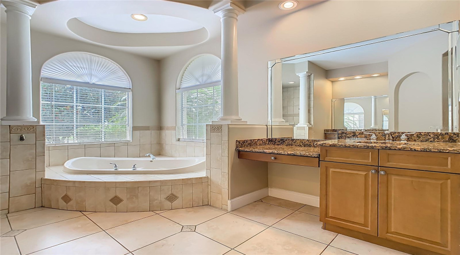 DAVENPORT, Florida 33837, 4 Bedrooms Bedrooms, ,4 BathroomsBathrooms,Residential,For Sale,CALLAWAY,0,MFRO6320951