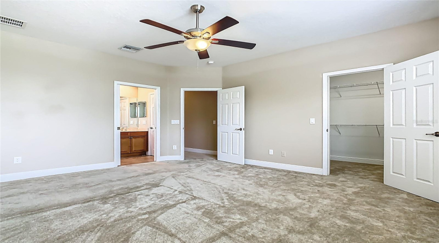 DAVENPORT, Florida 33837, 4 Bedrooms Bedrooms, ,4 BathroomsBathrooms,Residential,For Sale,CALLAWAY,0,MFRO6320951