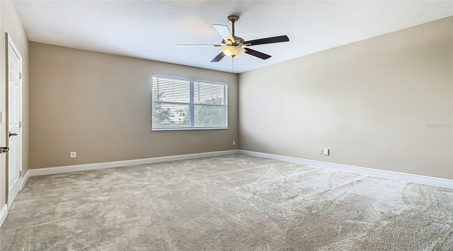 DAVENPORT, Florida 33837, 4 Bedrooms Bedrooms, ,4 BathroomsBathrooms,Residential,For Sale,CALLAWAY,0,MFRO6320951