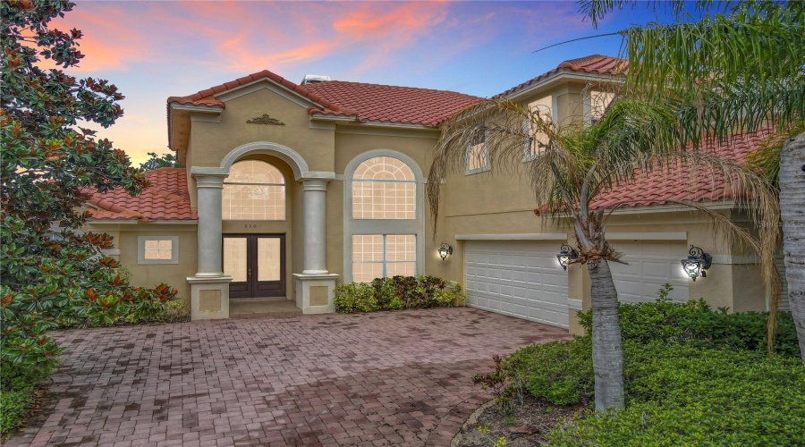 DAVENPORT, Florida 33837, 4 Bedrooms Bedrooms, ,4 BathroomsBathrooms,Residential,For Sale,CALLAWAY,0,MFRO6320951