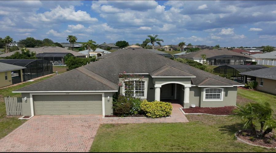 DAVENPORT, Florida 33897, 4 Bedrooms Bedrooms, ,3 BathroomsBathrooms,Residential,For Sale,MOSCATO,0,MFRS5128409