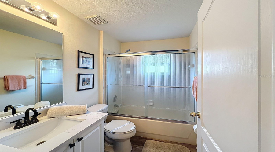 DAVENPORT, Florida 33897, 4 Bedrooms Bedrooms, ,3 BathroomsBathrooms,Residential,For Sale,MOSCATO,0,MFRS5128409