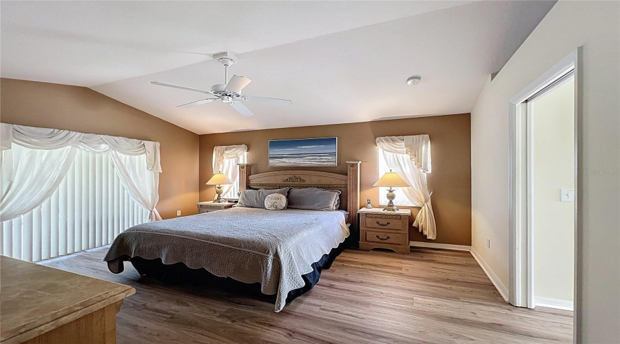 DAVENPORT, Florida 33897, 4 Bedrooms Bedrooms, ,3 BathroomsBathrooms,Residential,For Sale,MOSCATO,0,MFRS5128409