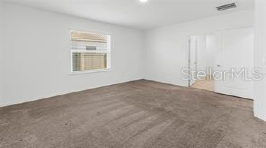 DAVENPORT, Florida 33837, 4 Bedrooms Bedrooms, ,2 BathroomsBathrooms,Residential,For Sale,OAK MARSH,0,MFRS5129570