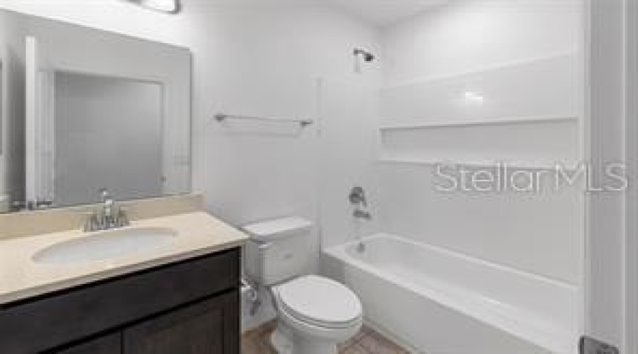 DAVENPORT, Florida 33837, 4 Bedrooms Bedrooms, ,2 BathroomsBathrooms,Residential,For Sale,OAK MARSH,0,MFRS5129570