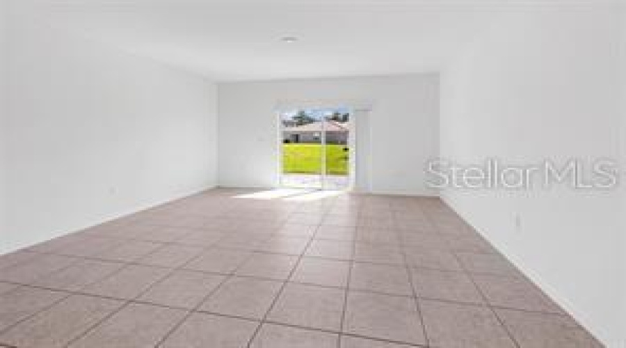 DAVENPORT, Florida 33837, 4 Bedrooms Bedrooms, ,2 BathroomsBathrooms,Residential,For Sale,OAK MARSH,0,MFRS5129570
