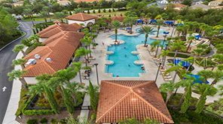 DAVENPORT, Florida 33837, 4 Bedrooms Bedrooms, ,2 BathroomsBathrooms,Residential,For Sale,OAK MARSH,0,MFRS5129570