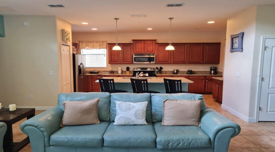 KISSIMMEE, Florida 34747, 5 Bedrooms Bedrooms, ,5 BathroomsBathrooms,Residential,For Sale,CUBAN PALM,0,MFRTB8400109