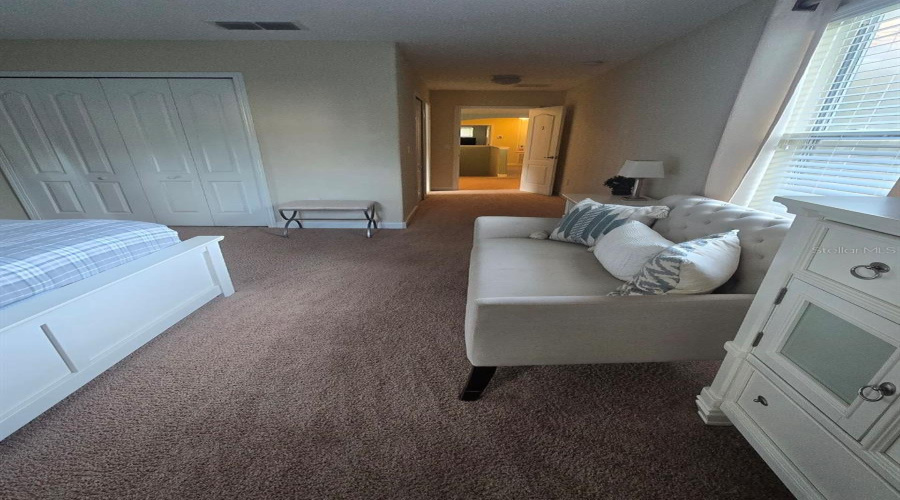 KISSIMMEE, Florida 34747, 5 Bedrooms Bedrooms, ,5 BathroomsBathrooms,Residential,For Sale,CUBAN PALM,0,MFRTB8400109