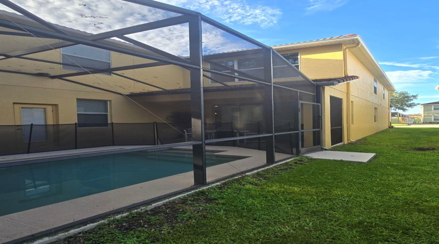 KISSIMMEE, Florida 34747, 5 Bedrooms Bedrooms, ,5 BathroomsBathrooms,Residential,For Sale,CUBAN PALM,0,MFRTB8400109