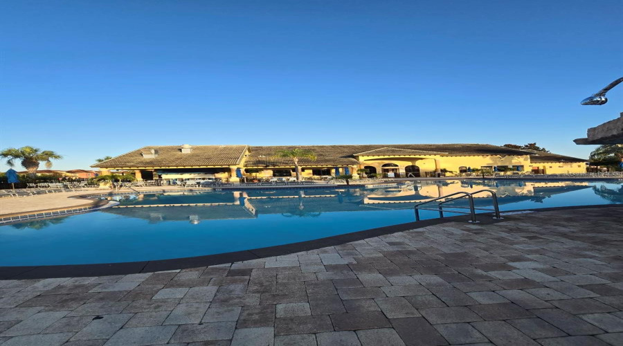 KISSIMMEE, Florida 34747, 5 Bedrooms Bedrooms, ,5 BathroomsBathrooms,Residential,For Sale,CUBAN PALM,0,MFRTB8400109