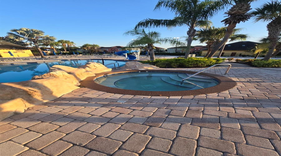 KISSIMMEE, Florida 34747, 5 Bedrooms Bedrooms, ,5 BathroomsBathrooms,Residential,For Sale,CUBAN PALM,0,MFRTB8400109